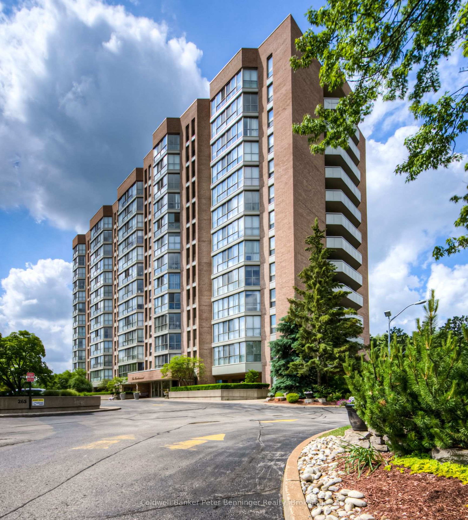 265-westcourt-place-waterloo-ontario-x13060216