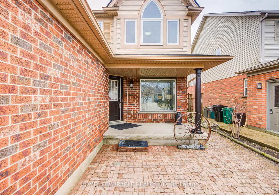 55-mcfarlane-drive-cambridge-ontario-x13060334