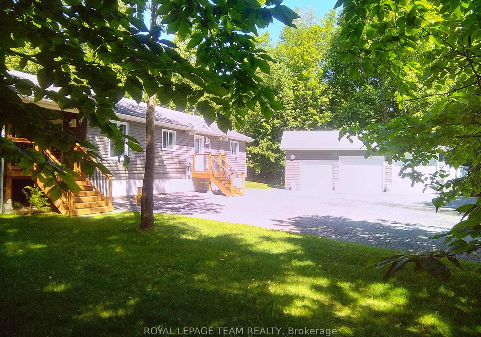 15065-concession-3-4-road-north-stormont-ontario-x13060406