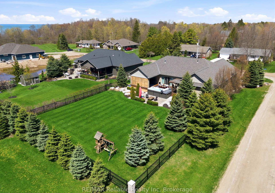 74764-elm-crescent-bluewater-ontario-x13060490
