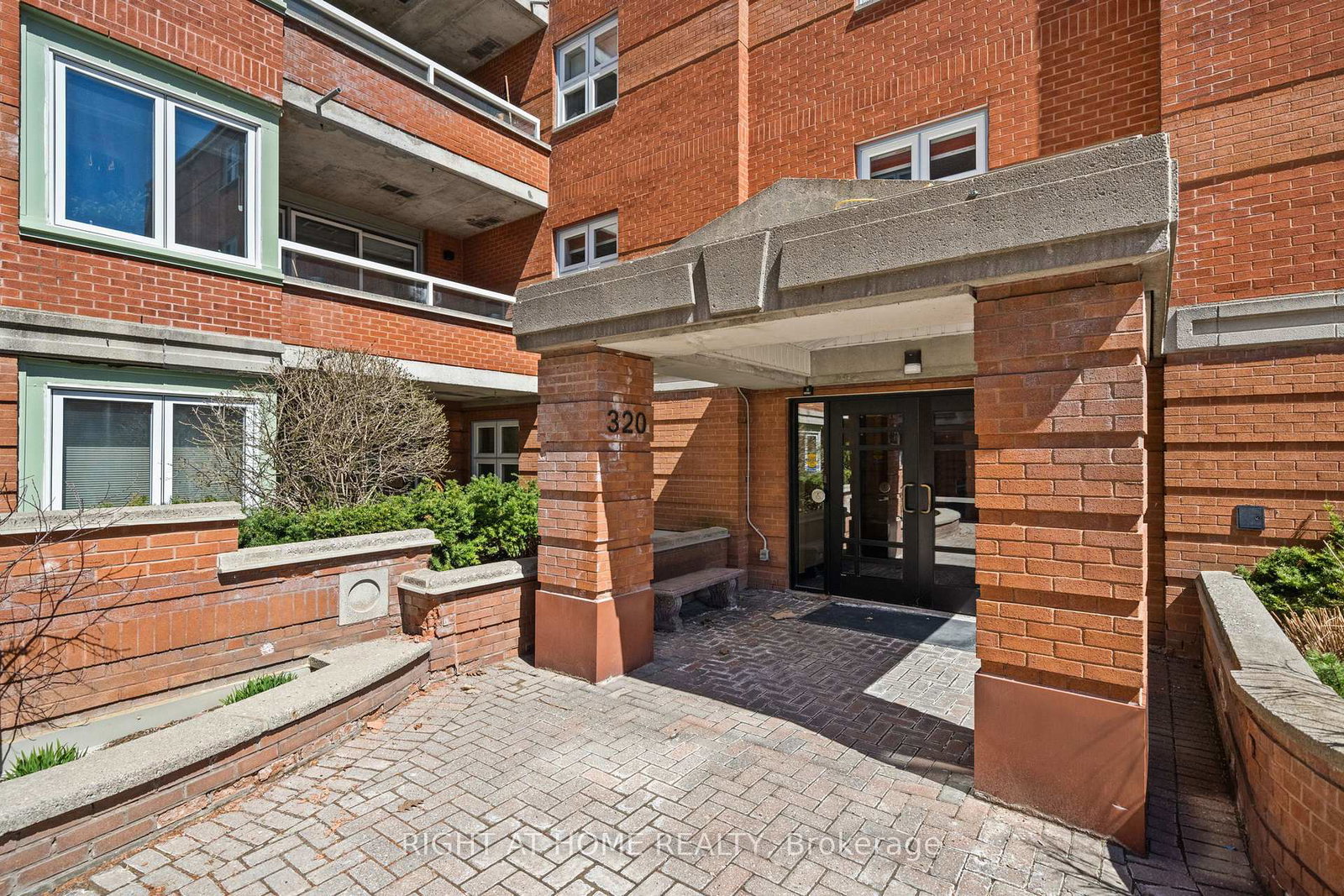 320-crichton-street-n-ottawa-ontario-x13060546