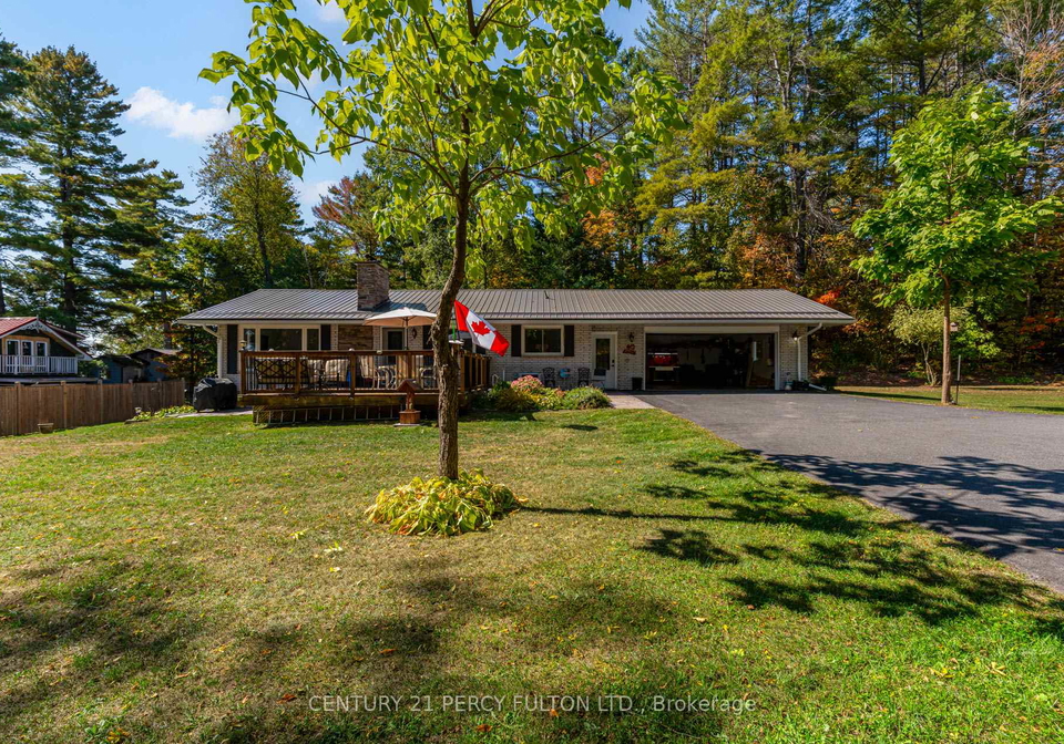 15166-highway-118-dysart-et-al-ontario-x13060688