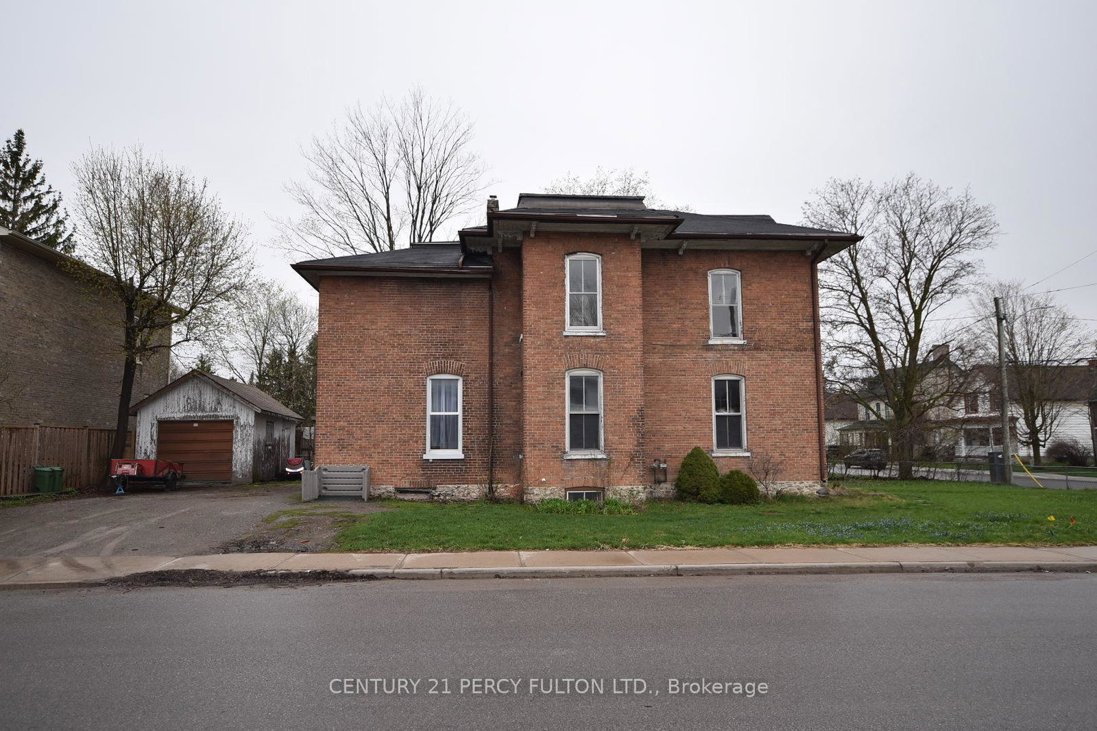 23-glenelg-street-w-kawartha-lakes-ontario-x13060690
