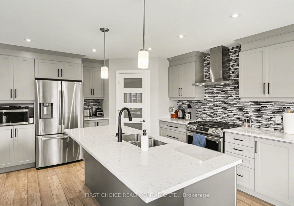 540-lucent-street-russell-ontario-x13060742