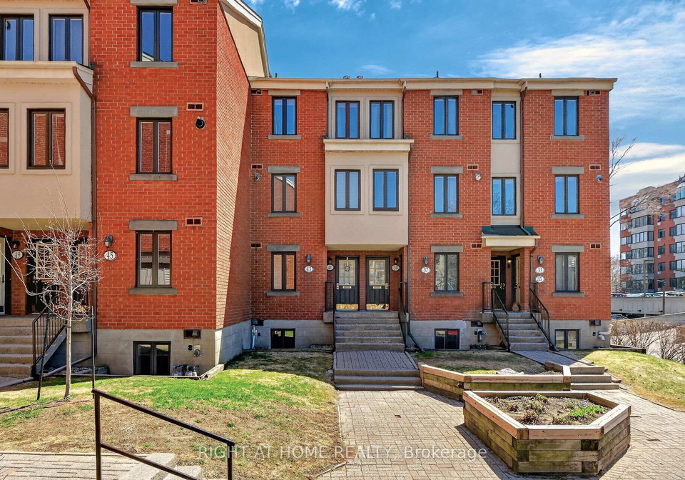 43-crispin-private-ottawa-ontario-x13061184