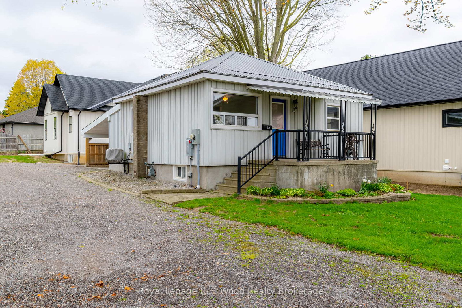 22-north-street-e-tillsonburg-ontario-x13061192