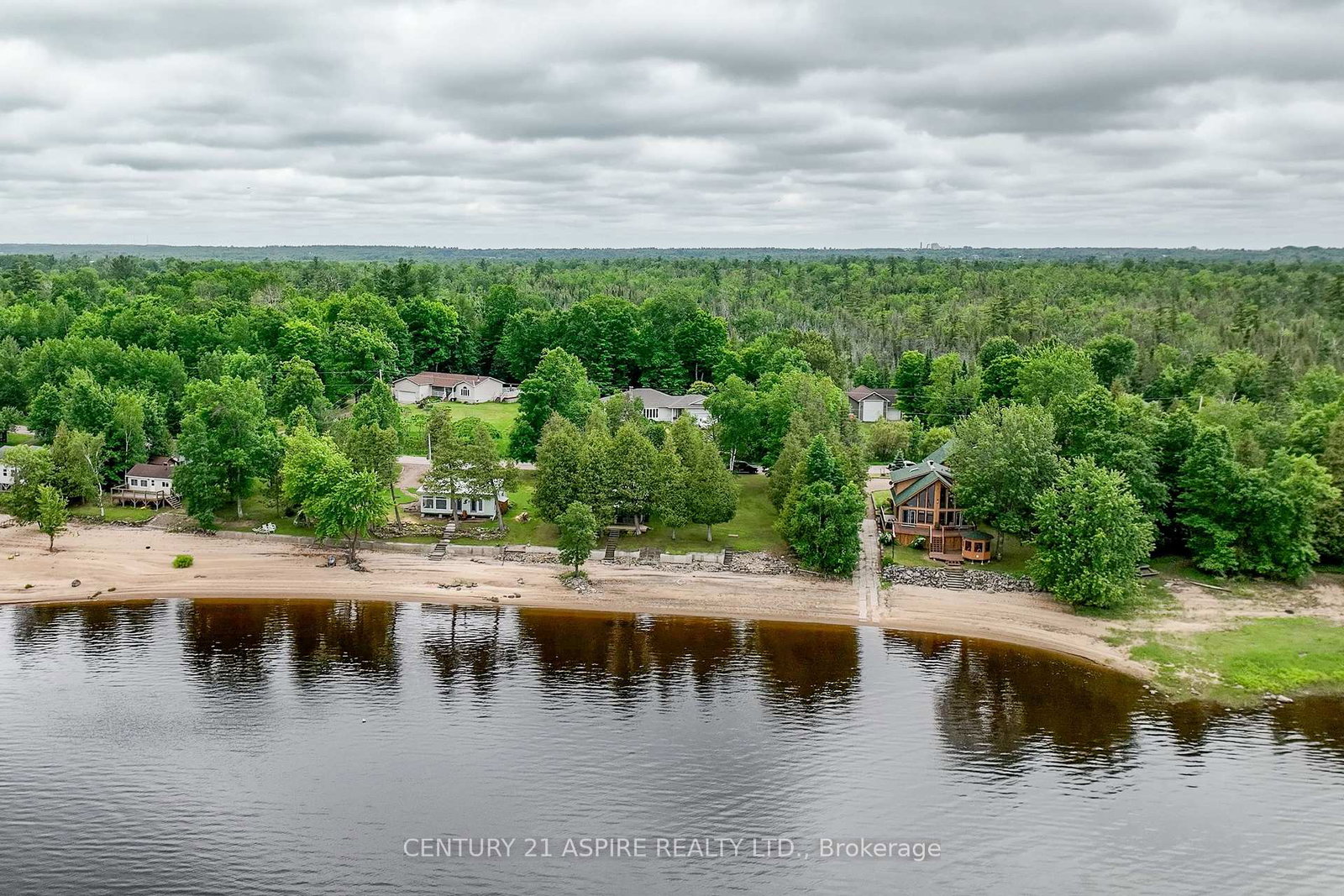 794-forest-park-road-laurentian-valley-ontario-x13061344