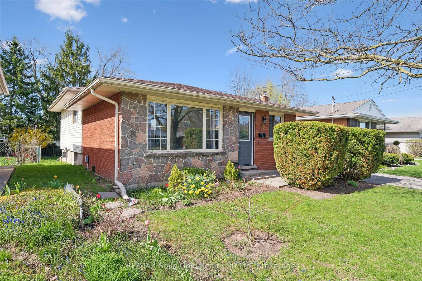 95-weichel-street-kitchener-ontario-x13061352