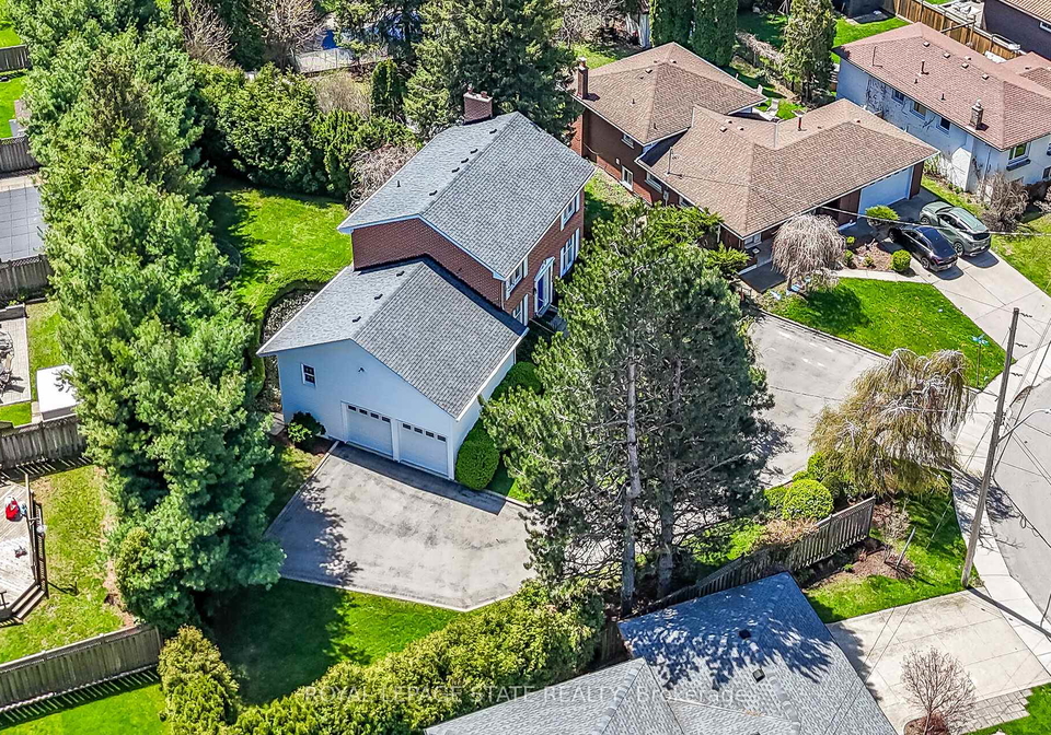 126-forest-hill-crescent-hamilton-ontario-x13061388