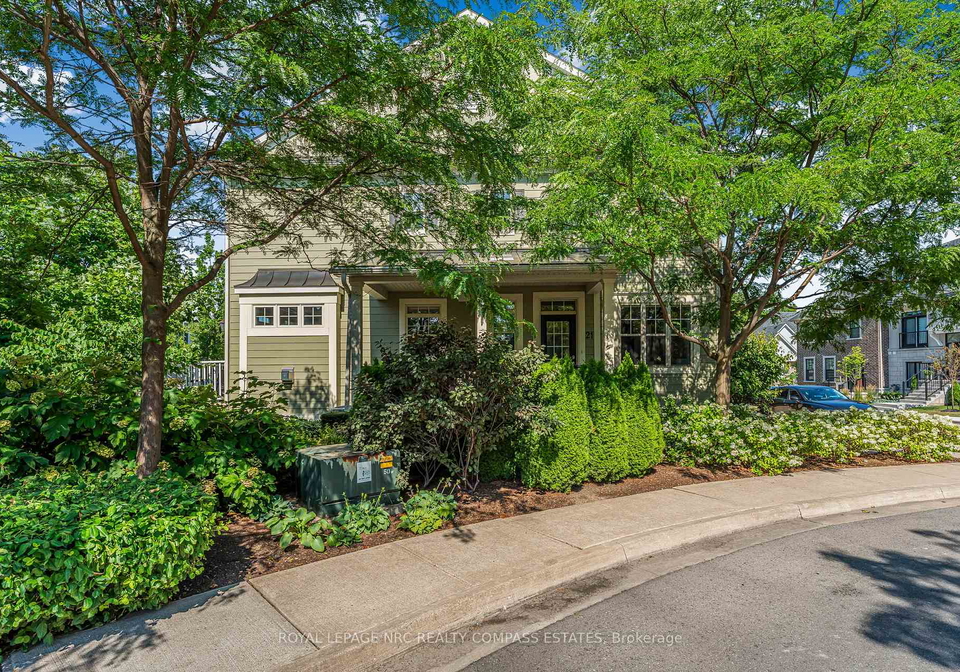 21-willow-bank-common-st-catharines-ontario-x13061436
