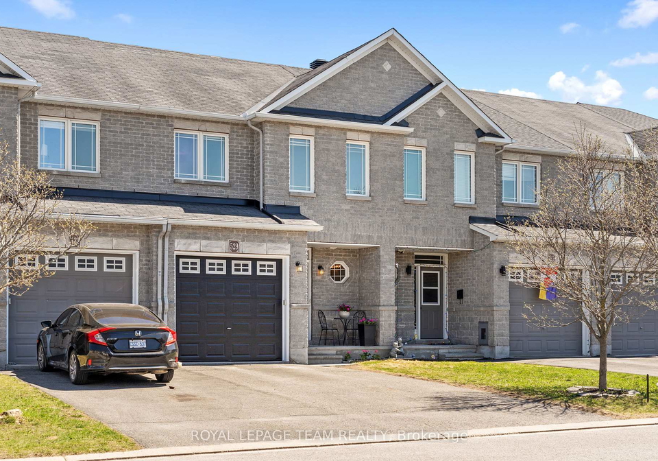 529-pepperville-crescent-kanata-ontario-x13061514