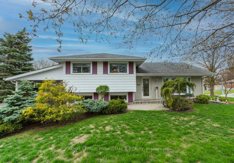 44-shoniker-avenue-quinte-west-ontario-x13061614