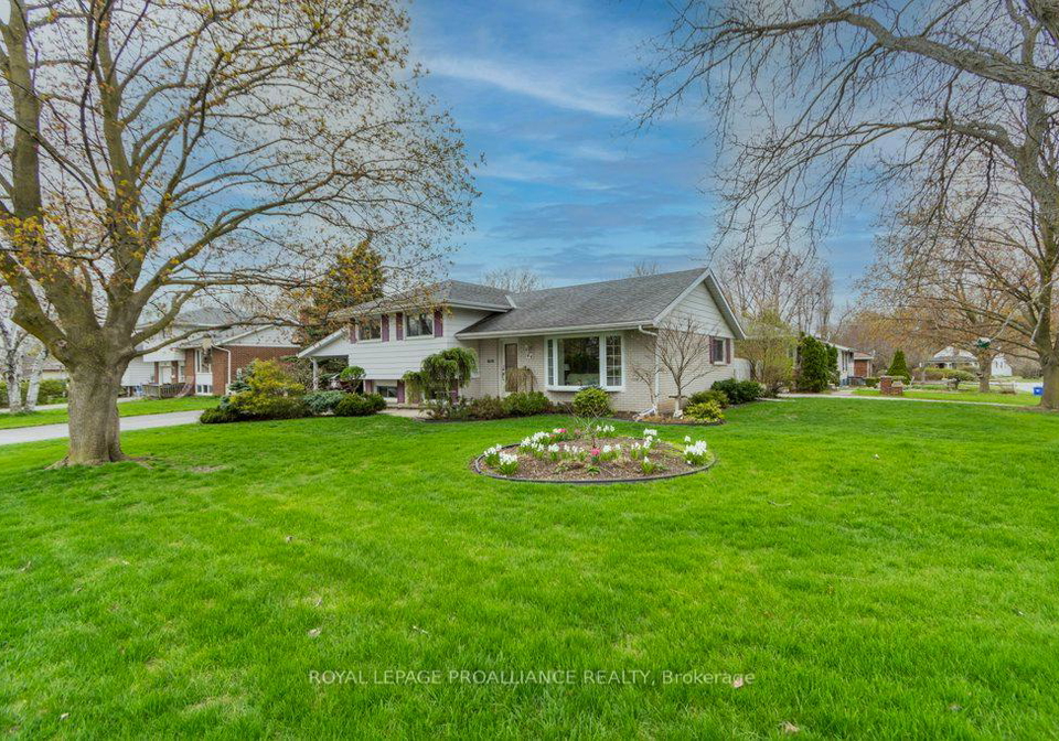 44-shoniker-avenue-quinte-west-ontario-x13061614