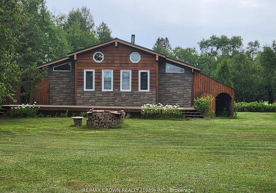 151-earls-lake-road-papineau-cameron-ontario-x13061724