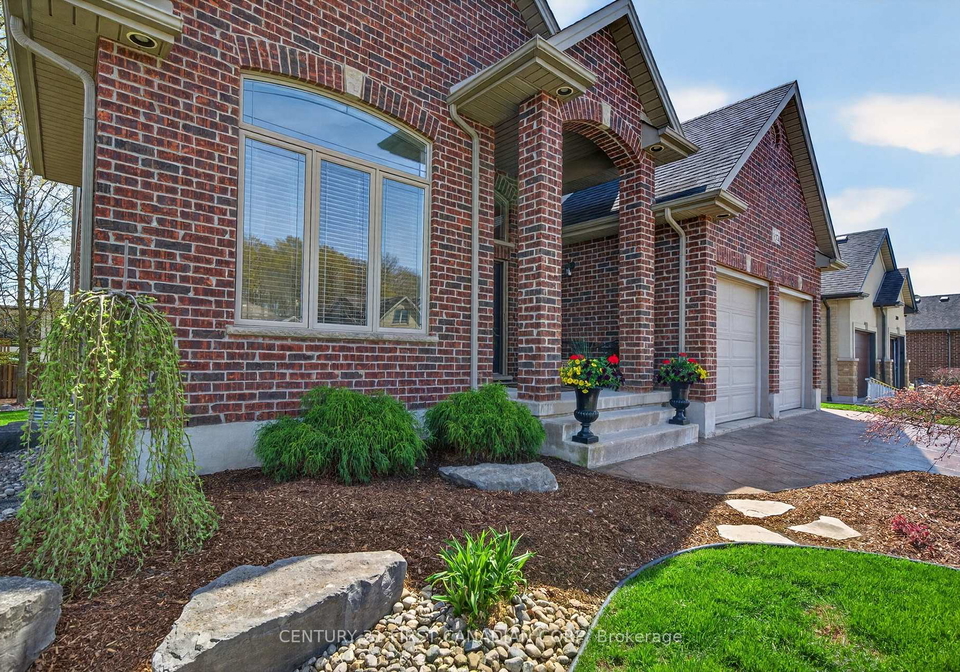 3574-settlement-trail-london-south-ontario-x13062062