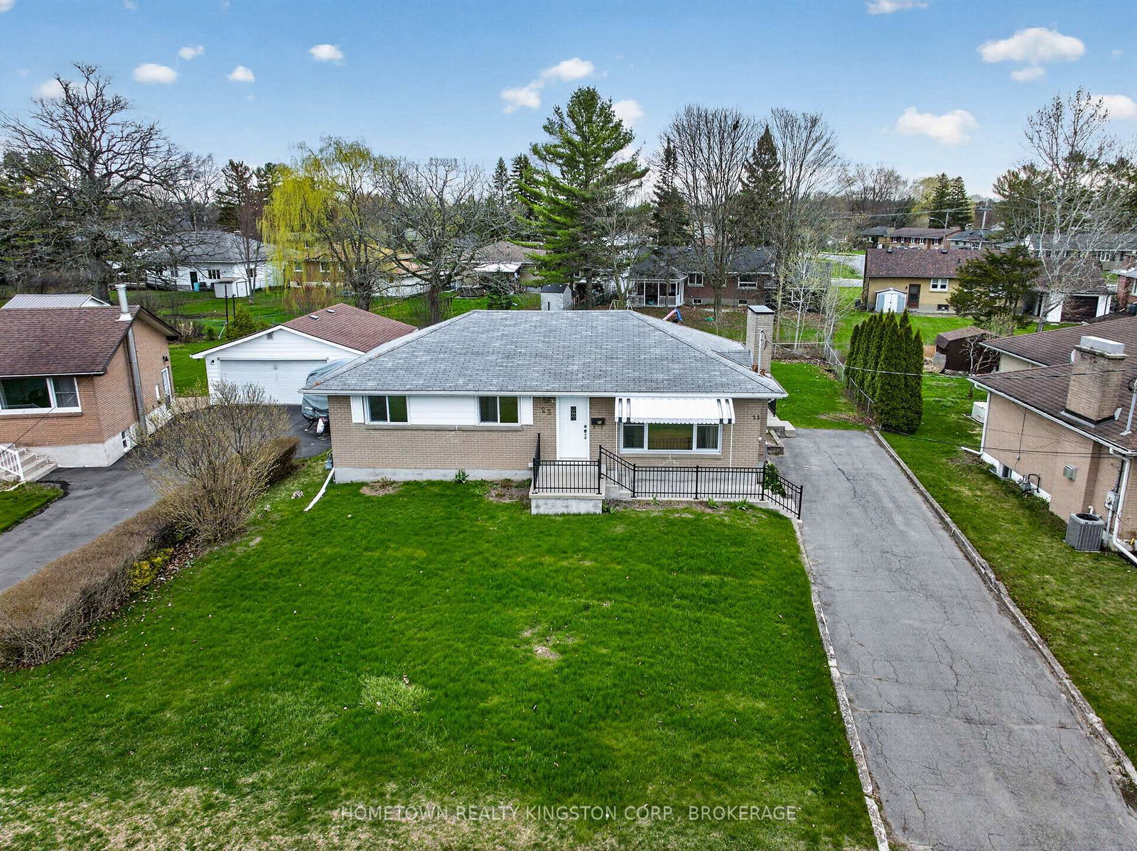 23-fairfield-boulevard-loyalist-ontario-x13062090
