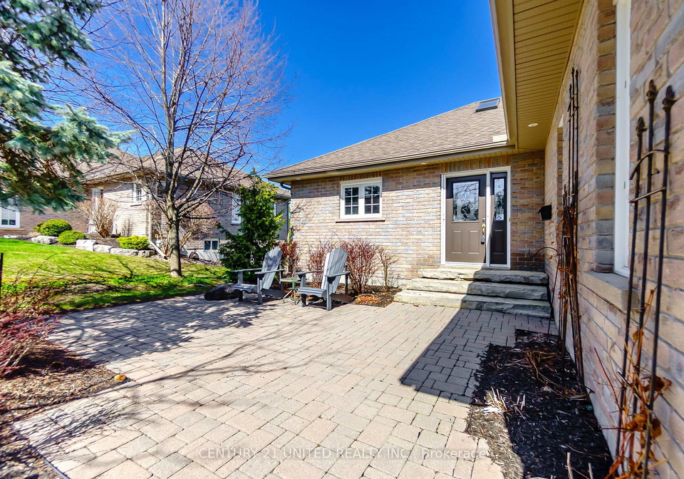 301-carnegie-avenue-peterborough-ontario-x13062272