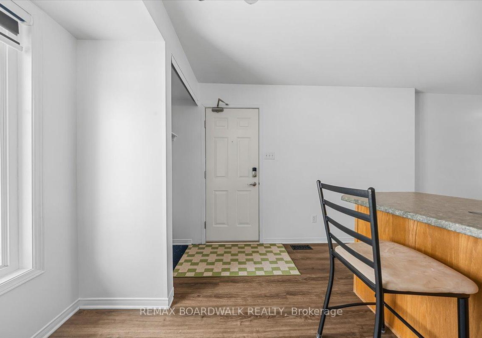 364-crownridge-drive-kanata-ontario-x13062474