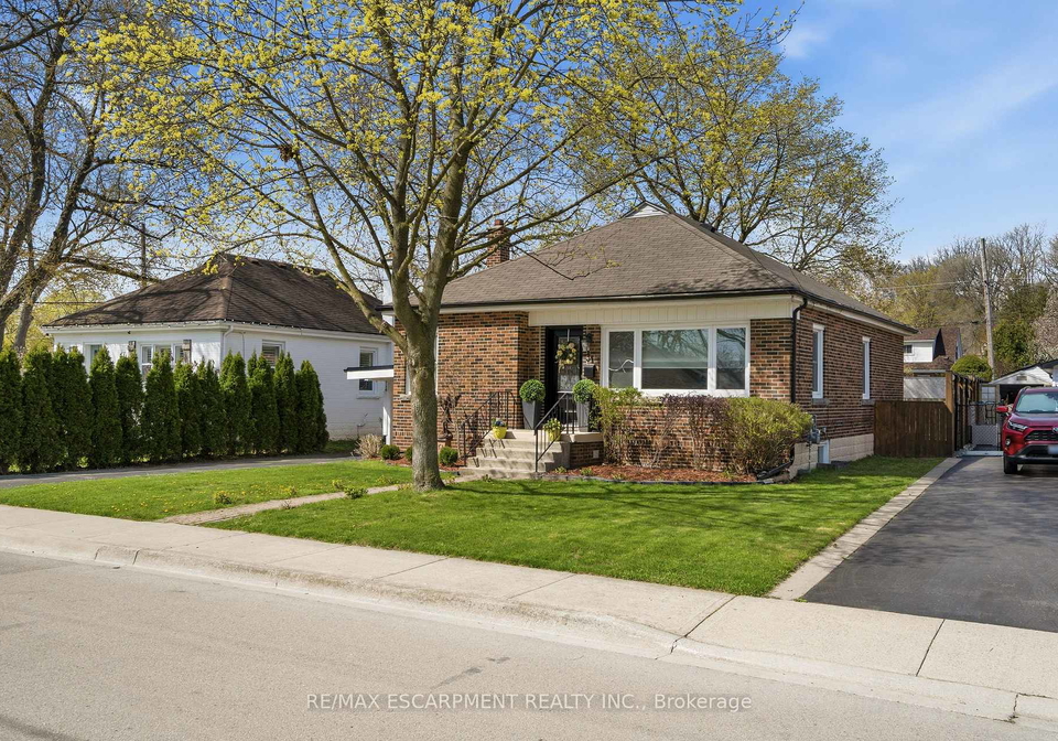 31-cameron-avenue-hamilton-ontario-x13062744