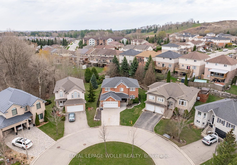 43-ardwood-place-kitchener-ontario-x13062882