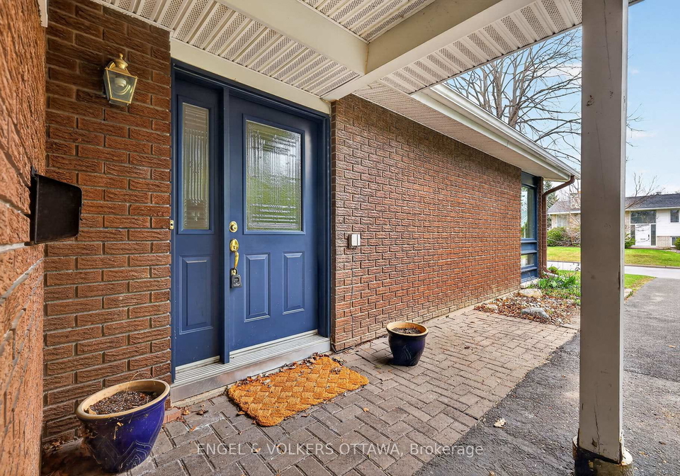 1795-devlin-crescent-ottawa-ontario-x13063064