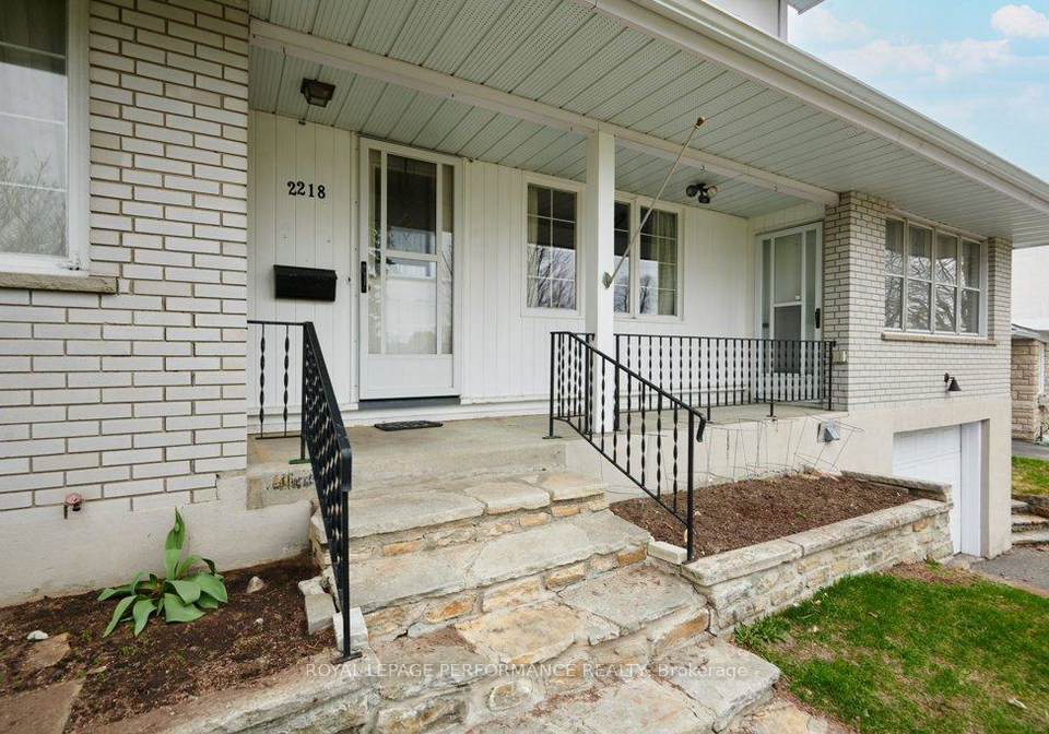 2218-aster-street-ottawa-ontario-x13063184