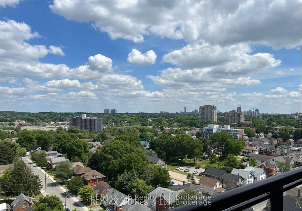 128-king-street-n-waterloo-ontario-x13063296