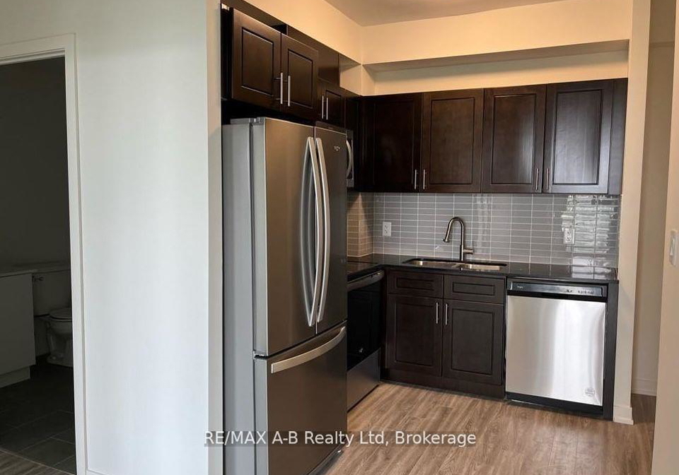 128-king-street-n-waterloo-ontario-x13063296