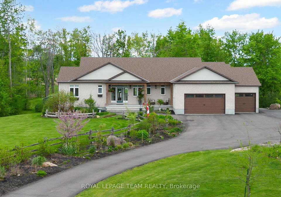 26-synergy-way-kanata-ontario-x13063308