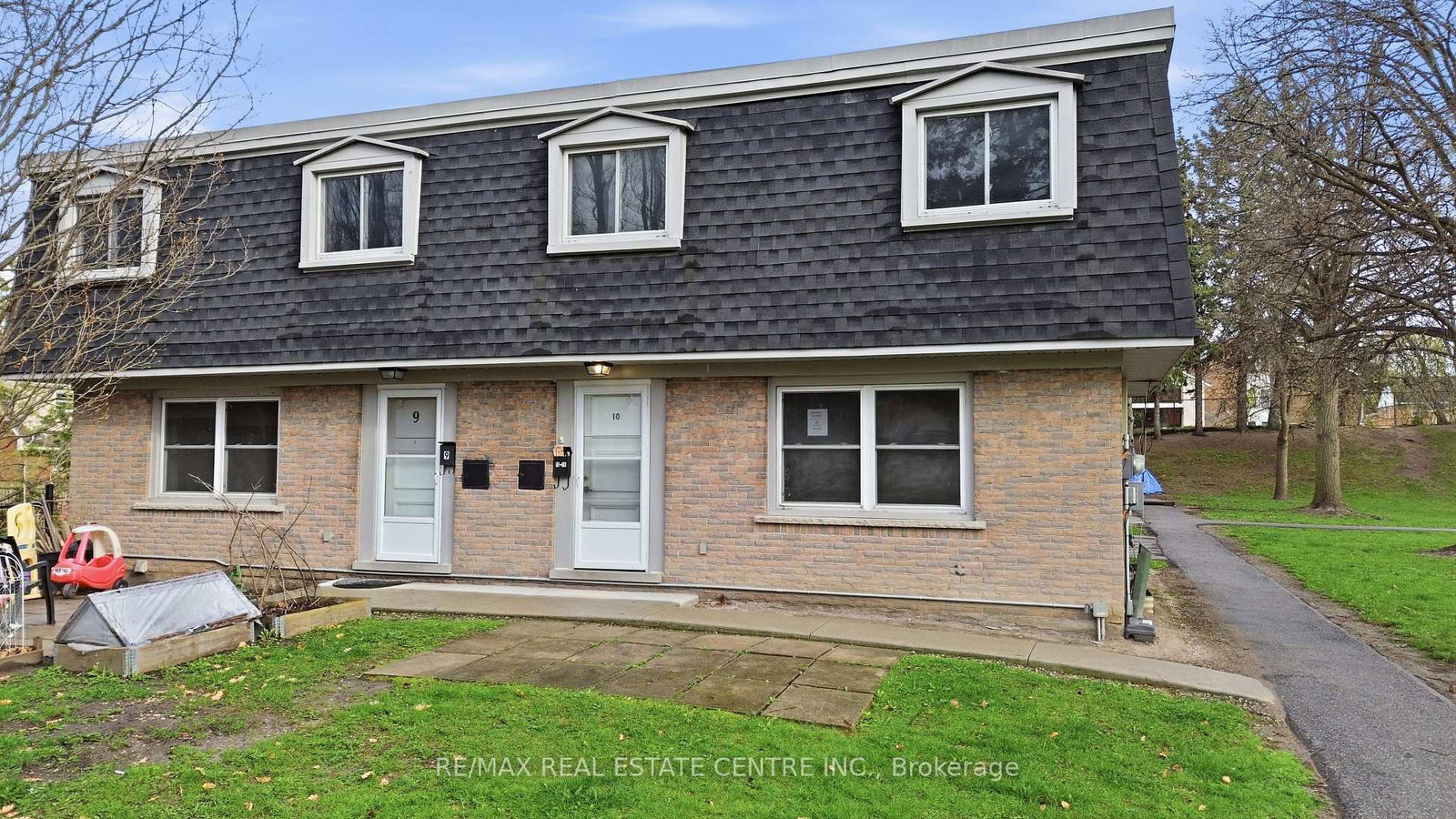 76-borden-parkway-kitchener-ontario-x13063344