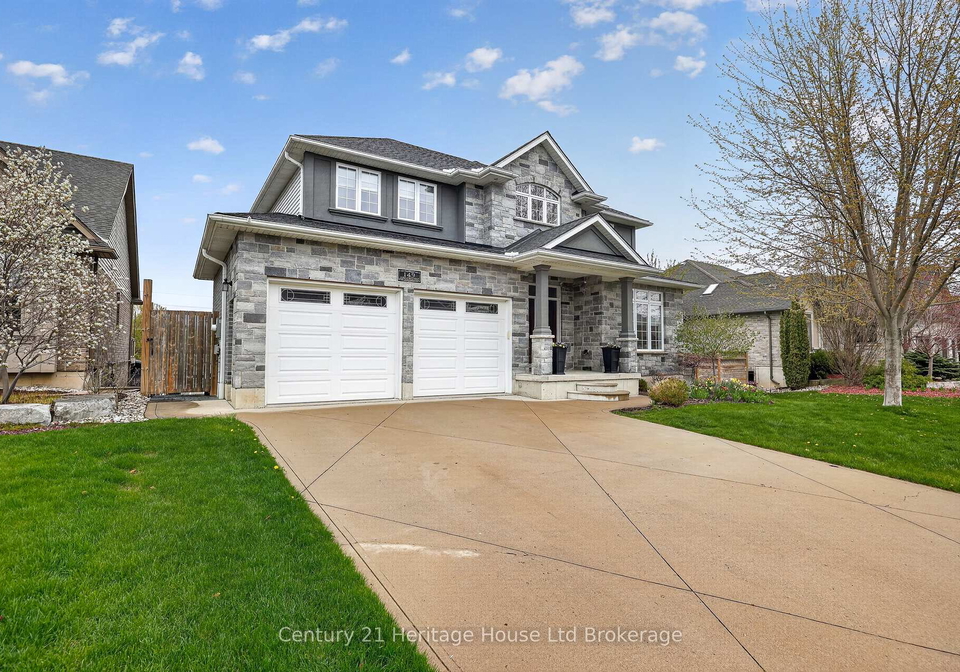 149-juno-crescent-woodstock-ontario-x13063658