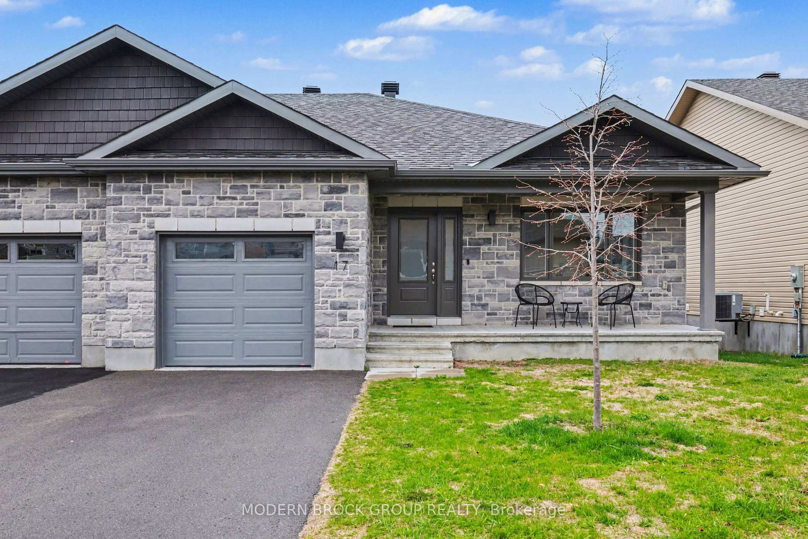 17-douglas-brown-way-arnprior-ontario-x13063938
