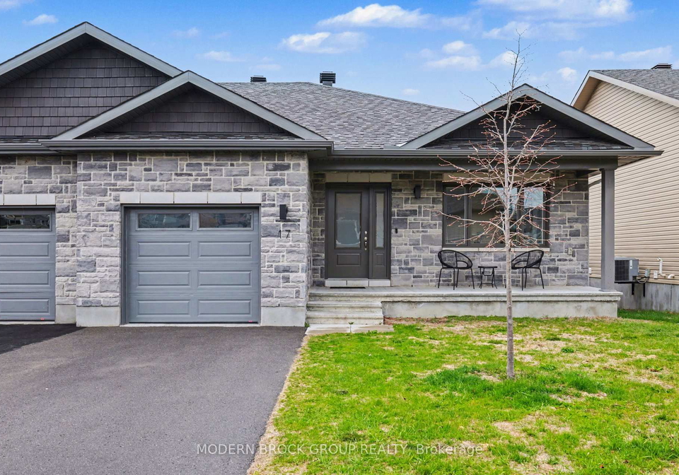 17-douglas-brown-way-arnprior-ontario-x13063938