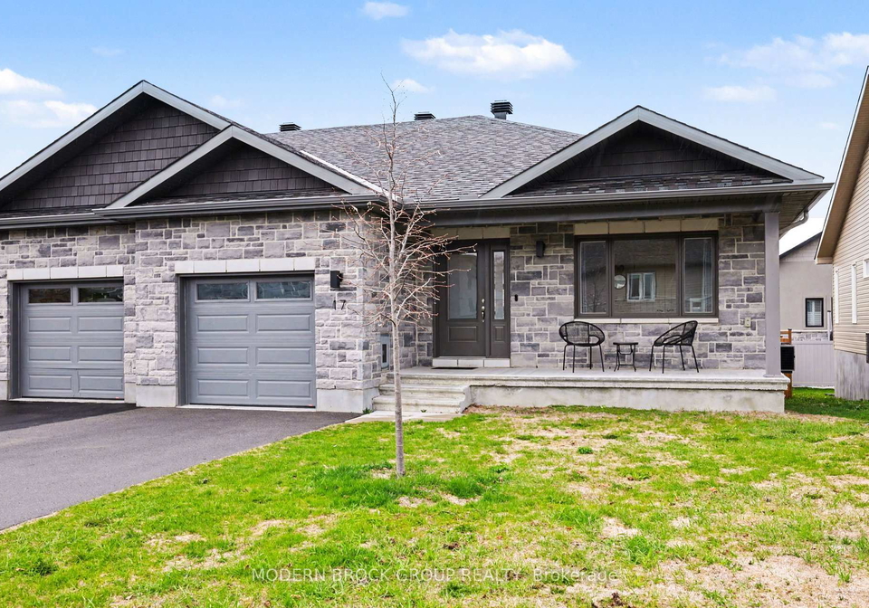 17-douglas-brown-way-arnprior-ontario-x13063938