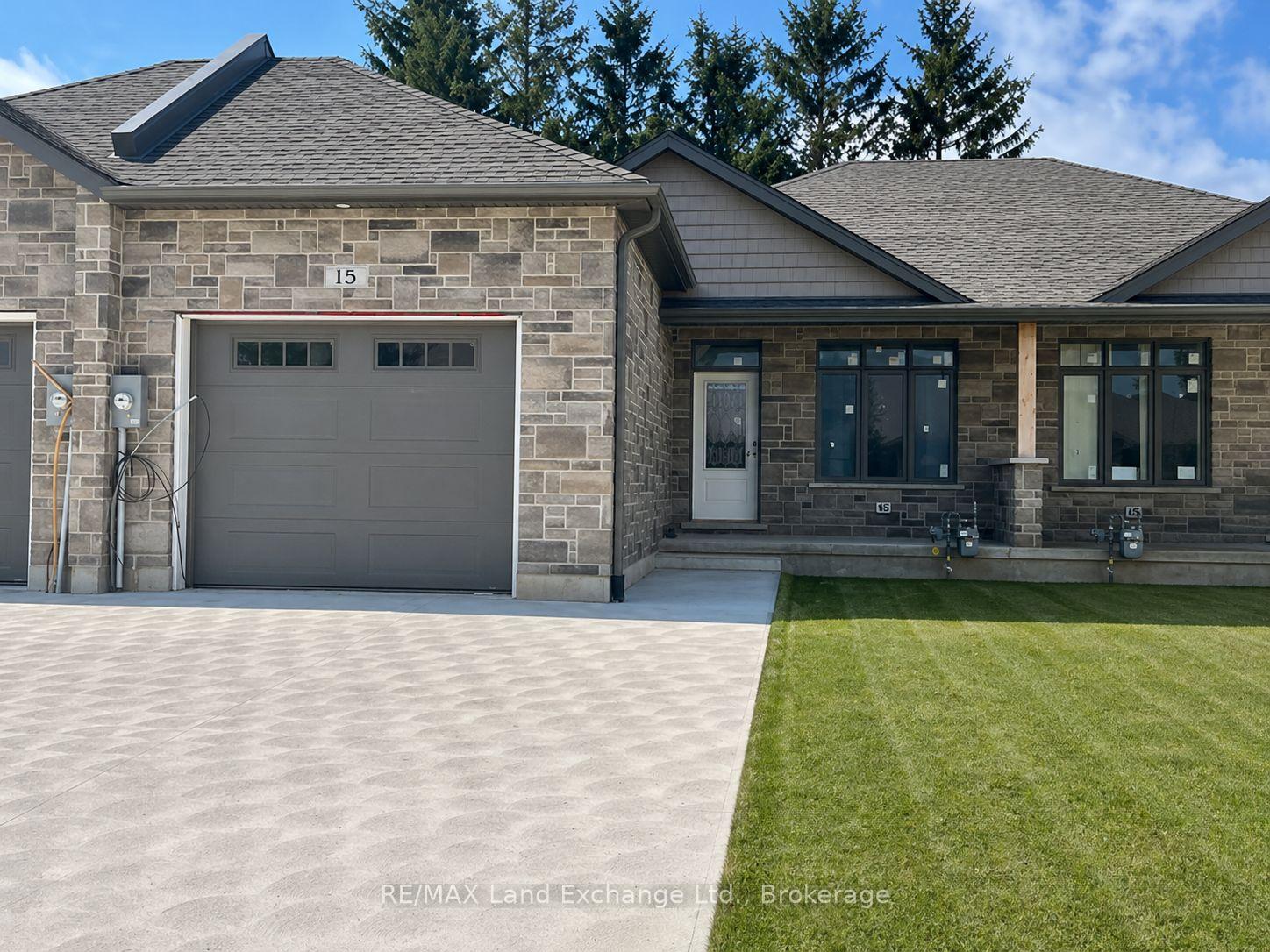 15-nyah-court-kincardine-ontario-x13064004