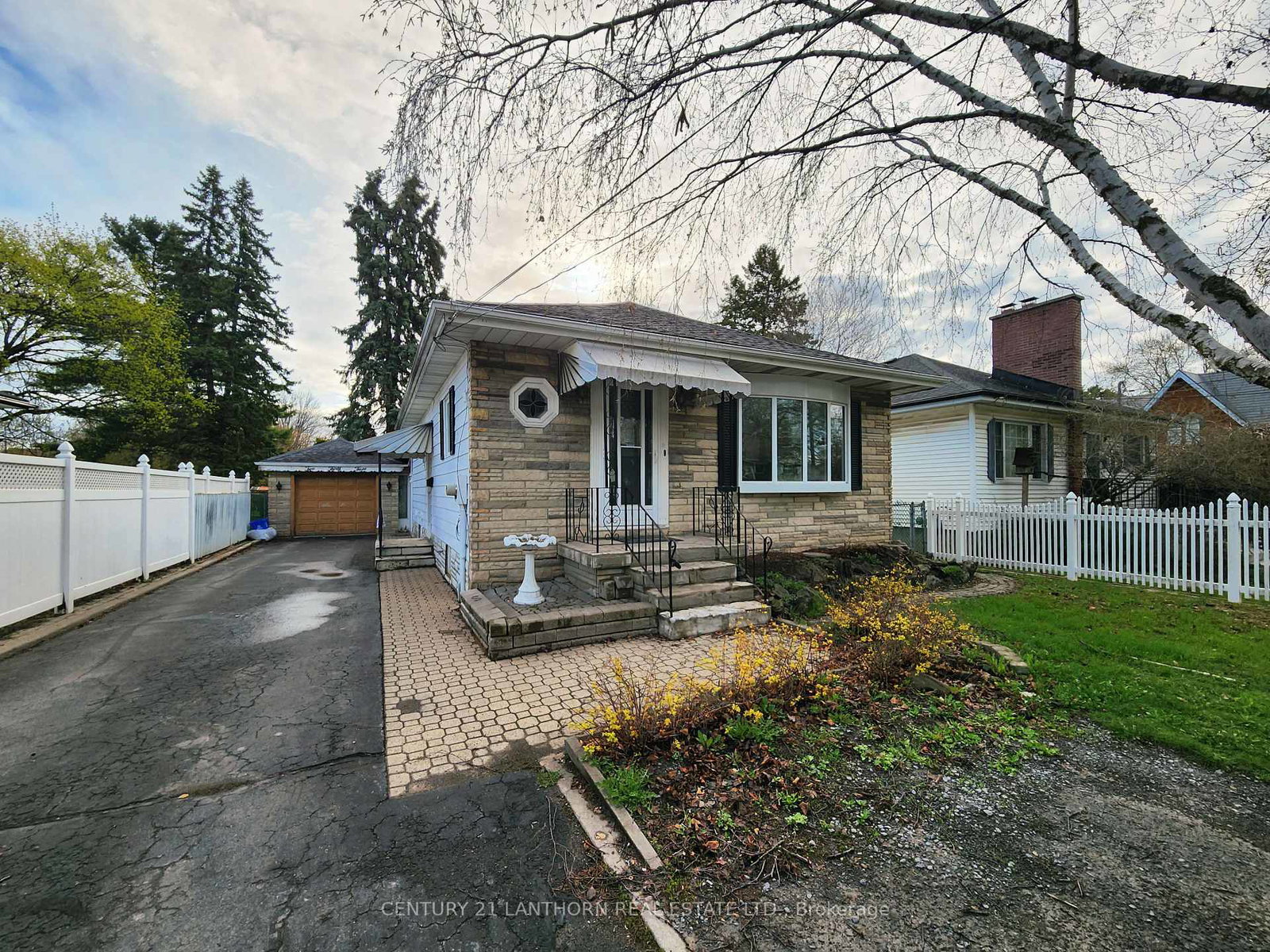 233-herchimer-avenue-belleville-ontario-x13064010