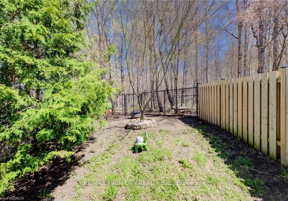110-activa-avenue-kitchener-ontario-x13064158