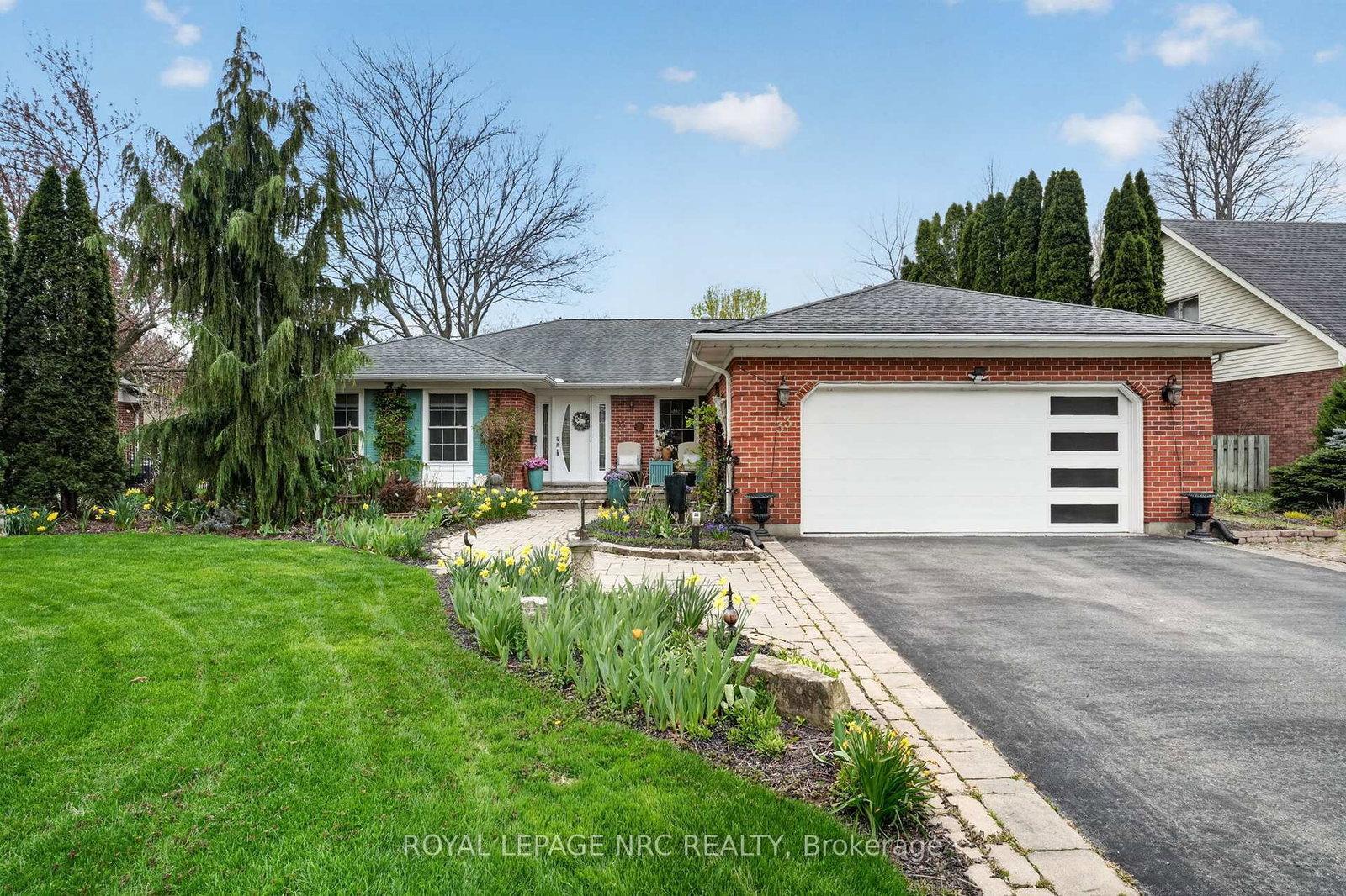 33-colonel-butler-crescent-niagara-on-the-lake-ontario-x13064172