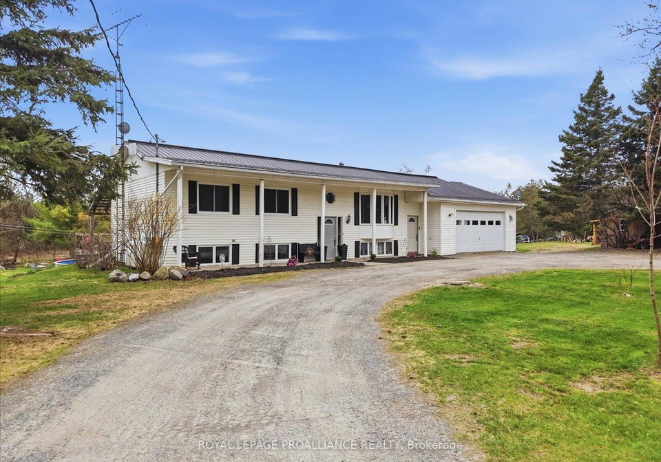 1442-quin-mo-lac-road-tweed-ontario-x13064206