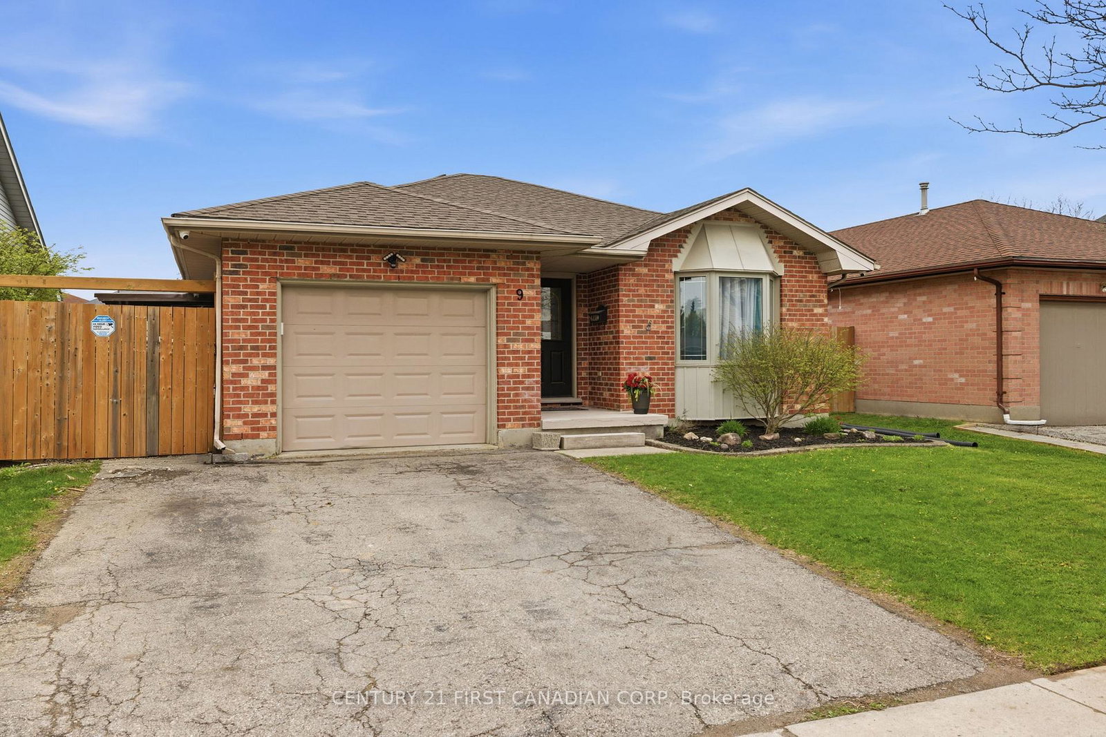 9-bonaparte-lane-london-east-ontario-x13064358