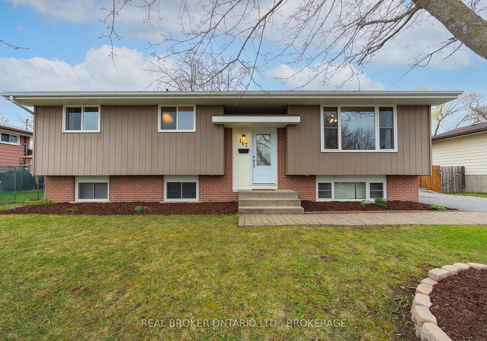 167-manitou-w-crescent-loyalist-ontario-x13064380