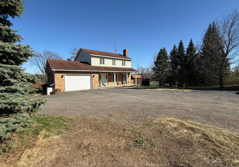 19408-county-18-road-south-glengarry-ontario-x13064400