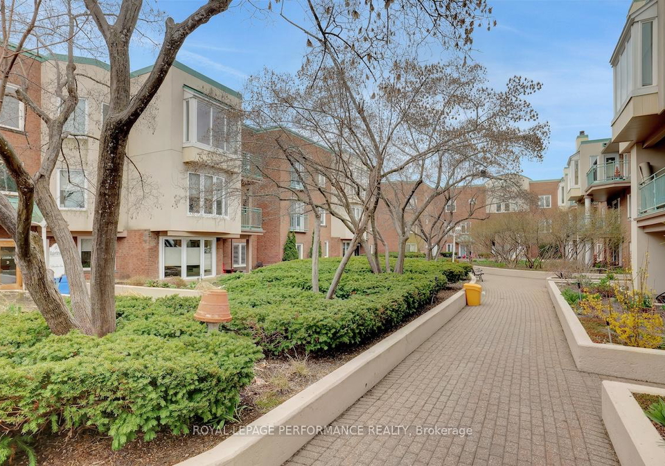 1-columbus-avenue-ottawa-ontario-x13064690
