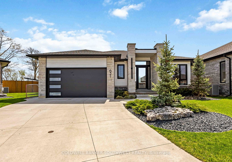 621-mead-court-sarnia-ontario-x13064786