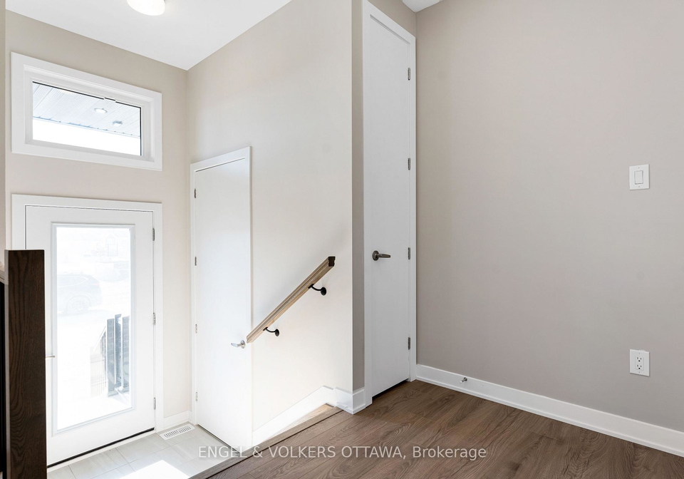 328-catsfoot-walk-ottawa-ontario-x13064792