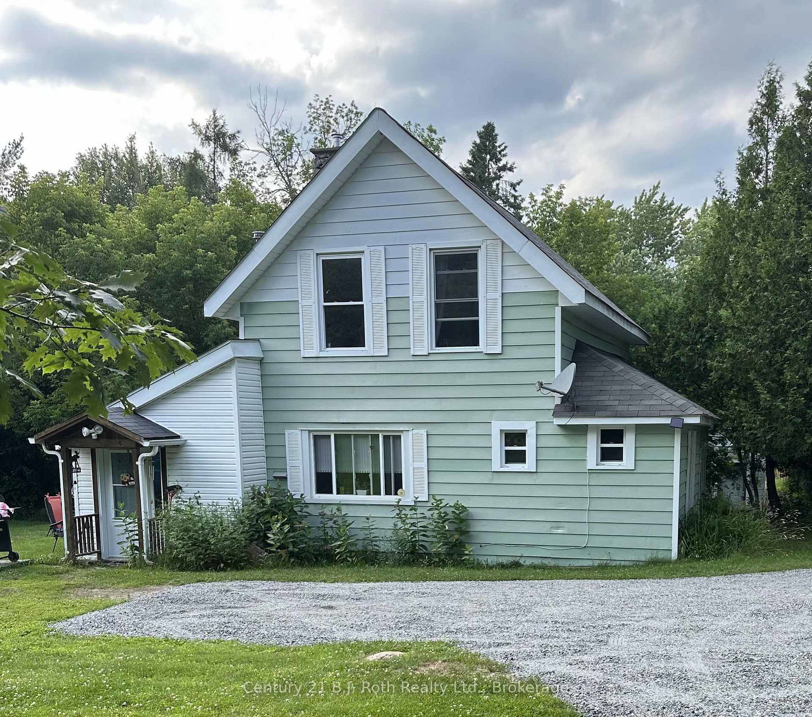4-stocking-lane-huntsville-ontario-x13064856