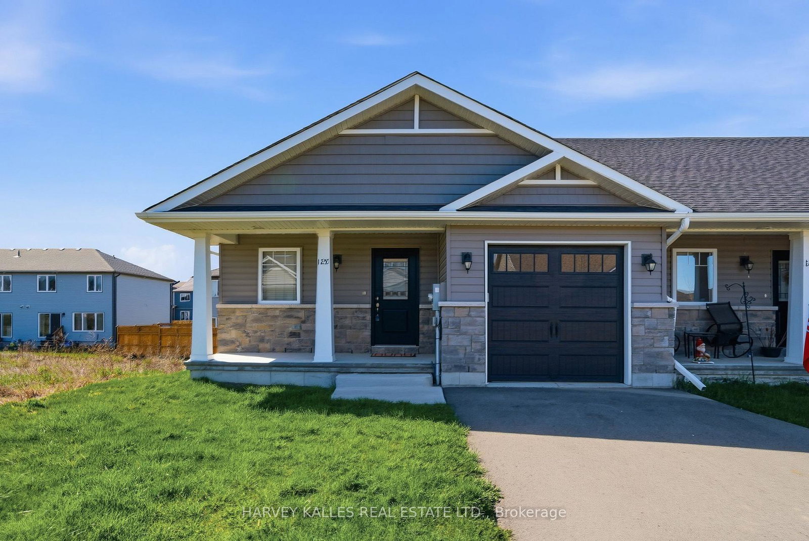 125-farrington-crescent-prince-edward-county-ontario-x13065212