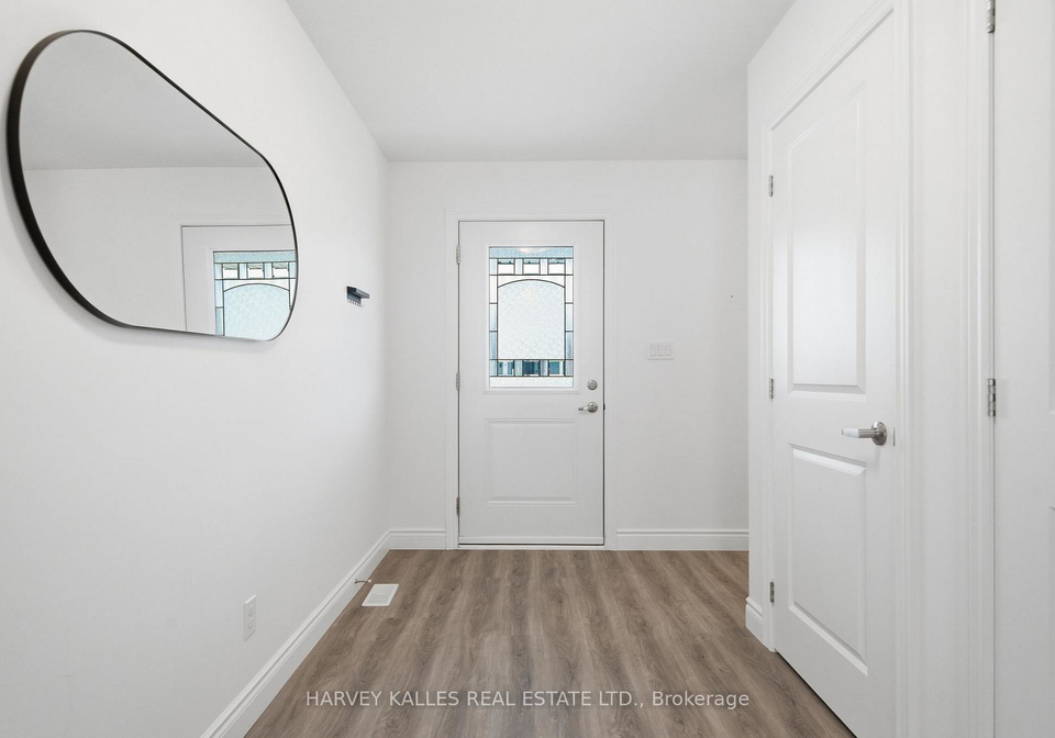 125-farrington-crescent-prince-edward-county-ontario-x13065212