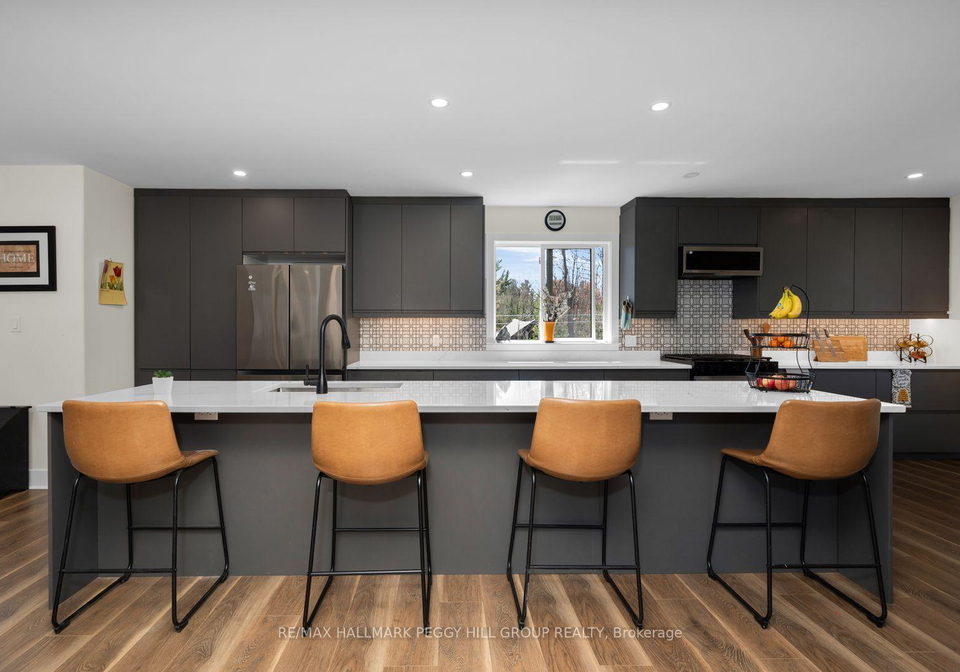 400-raymond-road-muskoka-lakes-ontario-x13065408