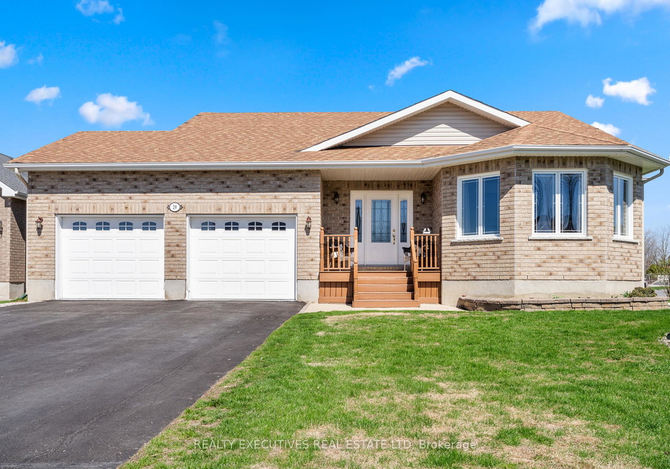 29-christie-lane-north-dundas-ontario-x13065446